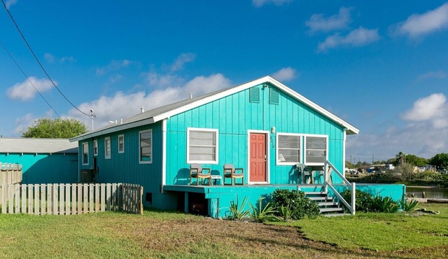 Spence's Laguna Madre Bayhouse - Great for Families & Angler