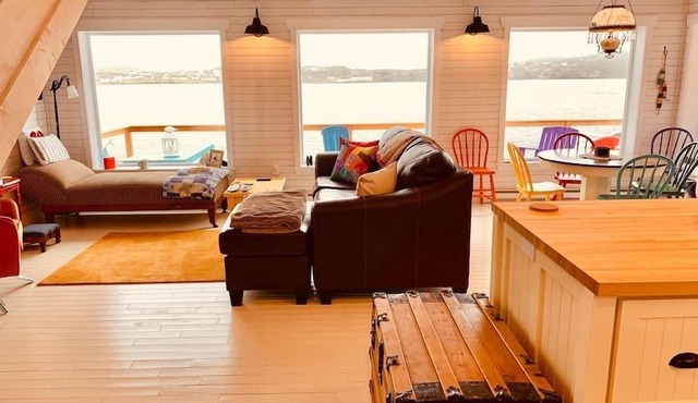 Spencer Salt-Side Cottage (Twillingate)