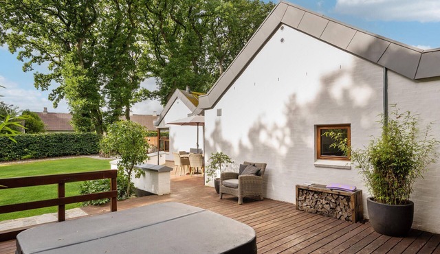 Spend an unforgettable vacation in this inviting vacation home with wellness.