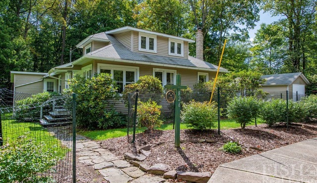 Spend time watching the deer at "Cook's Cottage" in Eagles Mere