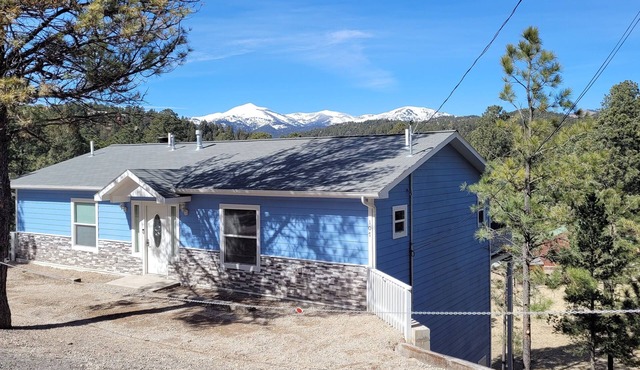*Spend Your Summer in the Cool Pines* with a great mountain view!
