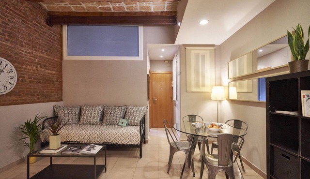 SPERMARINT · - Studio Apartment, Sleeps 2