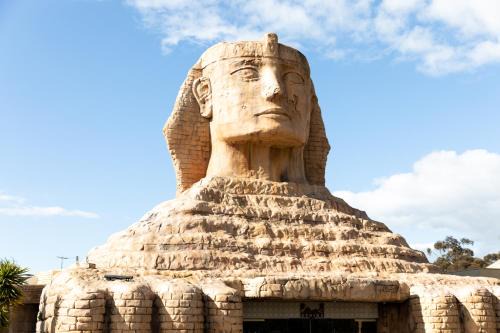 Sphinx Hotel
