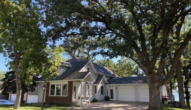Spice of Life Cottage on Green Lake - Great Family Rental.