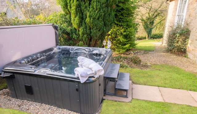 Spindlestone House - Five Bedroom House, Sleeps 10