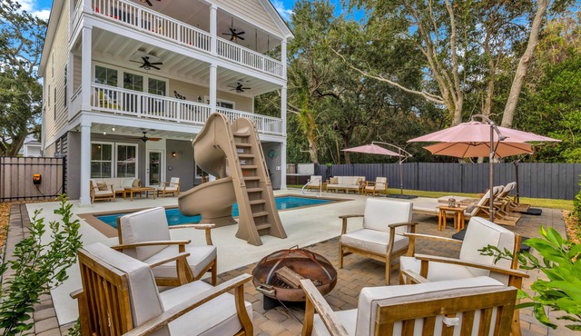 Spinners End | 6 Talon Court @ Fish Haul Beach | Waterslide | Ocean View | Walk to Beach