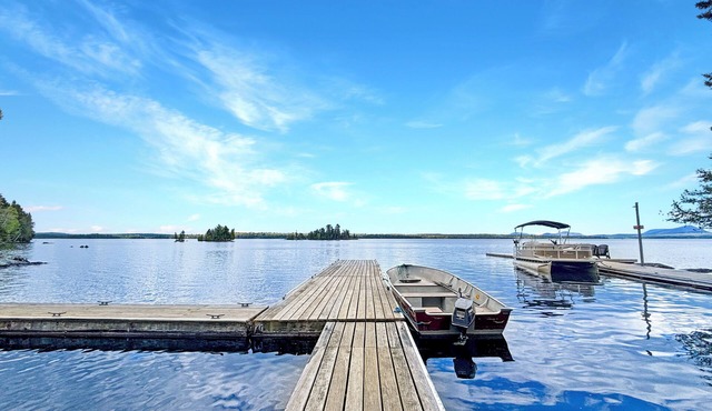 Spinney (Tomhegan Direct Lake Access)