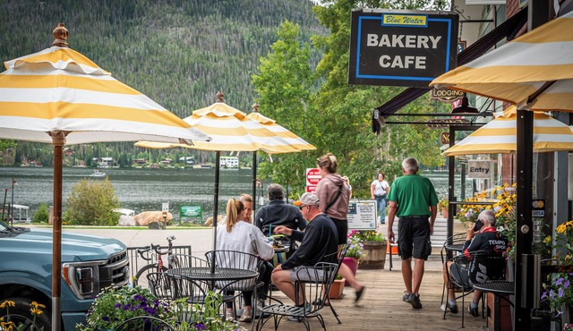 Spirit Lake Lodge