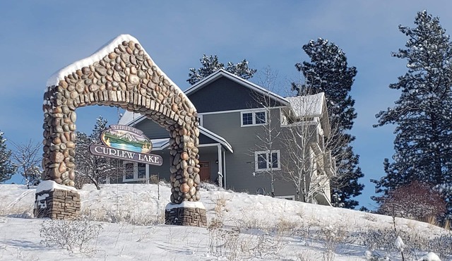 Spirit of Curlew Lake