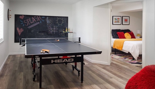 Splash Landing: Lakefront Luxury with Hot Tub & Firepit