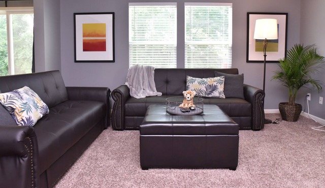 ❤️Splendid 4 BEDROOM in updated home-Sleeps 12❤️