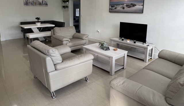 Splendid Hard Rock Adventure Multi-unit Home