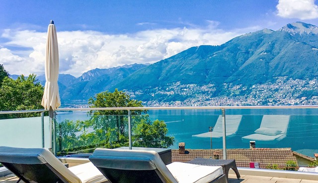 Splendid Maggiore View by Interhome