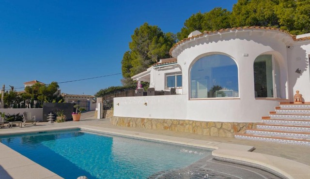 Splendid Villa in Altea with Private Swimming Pool