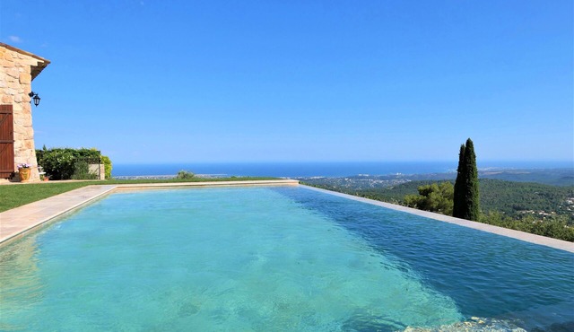 Splendid villa with panoramic sea view and infinity pool