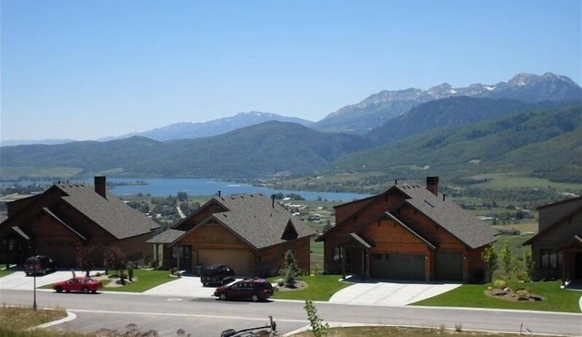 Spoil yourself in our luxurious Trappers Ridge home!