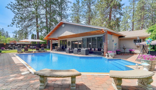 Spokane Valley Vacation Rental w/Shared Pool!