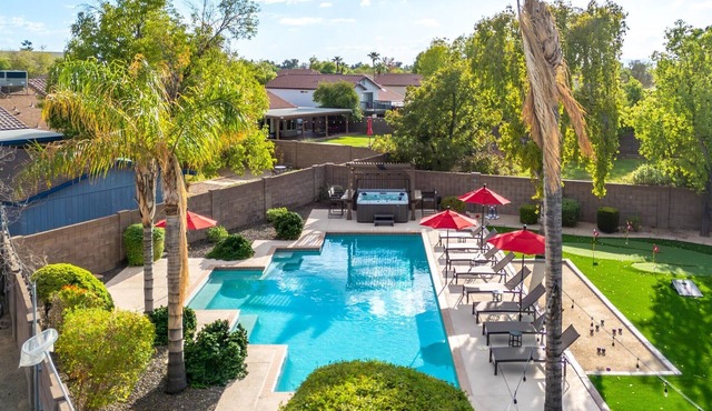 Sport Court Pool Hot Tub Pool Table Fire Pit Games