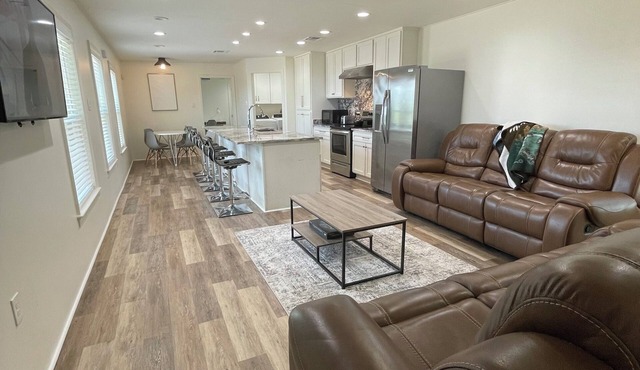 Sportsman’s 3BR Mobile Home w/ Ample Parking for Boats