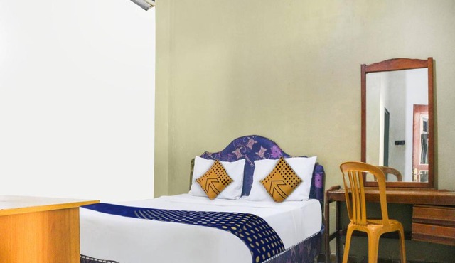 SPOT ON 91212 Hotel Kelimutu