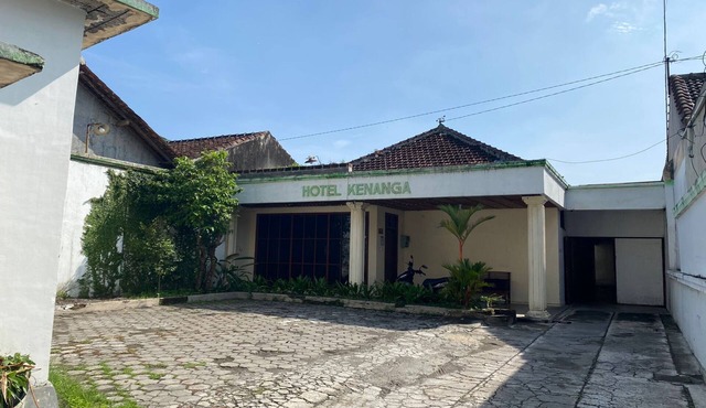 SPOT ON 93562 Hotel Kenanga 1