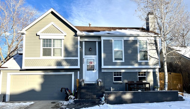 Spotless, Family-Friendly Gem! Hot Tub, Steam Shower, Playground & Gym