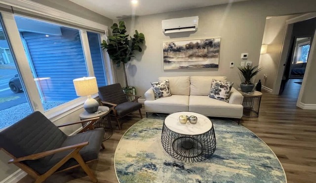 Spotless, modern, bright & cozy, 1 BR