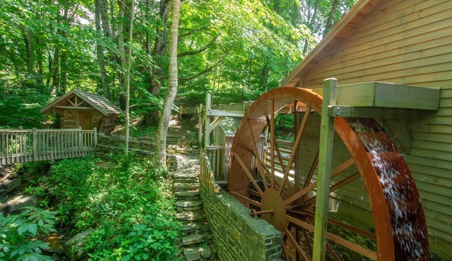 Spout Branch Cabin - On The New River - Firepit - Fishing