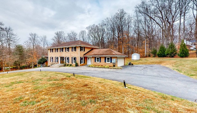 Sprawling Estate with Private Tennis Court & Outdoor Kitchen, Wood Fireplaces