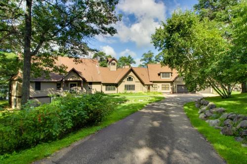 Sprawling Minnesota Home with On-Site Lake Access