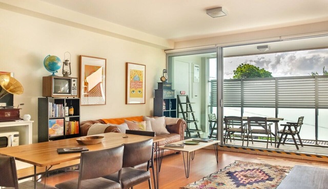 Sprawling Modern City Pad by Sydney Dreams