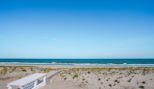 Spray Beach Oceanfront Hotel