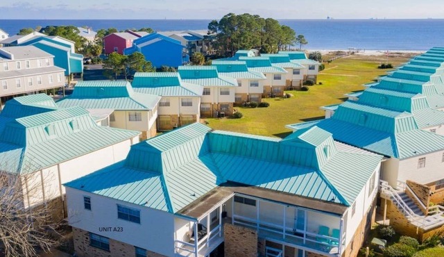 Spring and Summer rates, family's welcome.