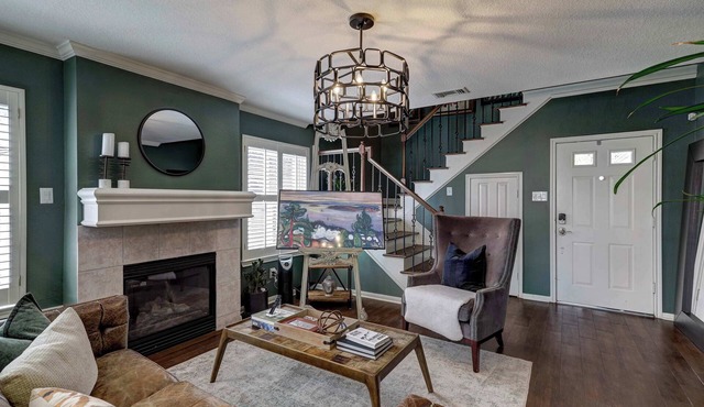Spring Branch Haven - Cozy 3BR Oasis, Pet Friendly