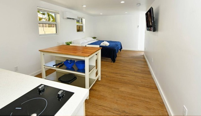 Spring Break | Elegant Studio | Beach 4min | Free Bikes