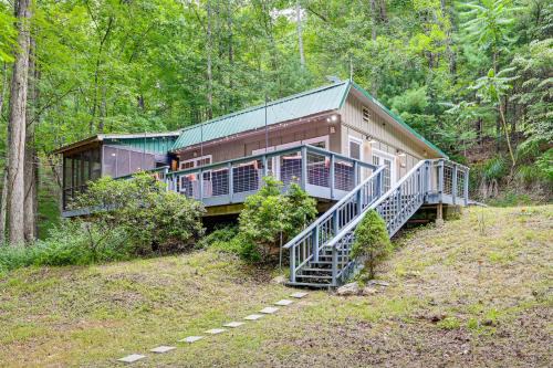 Spring Cabin | Hiking and Boating at Philpott Lake