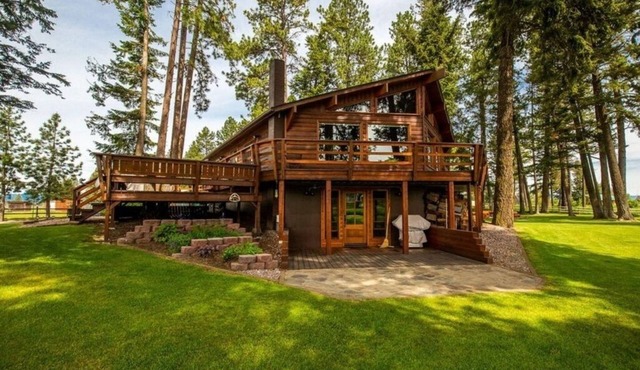 Spring Creek Cabin is the quintessential Montana vacation property!