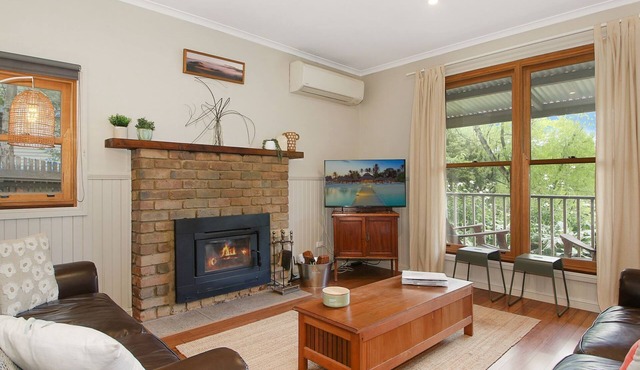 Spring Creek Cottage