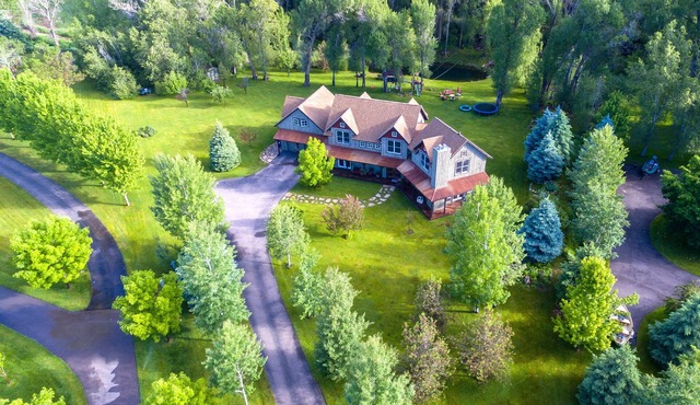 Spring Creek Home Near Aspen And Walking Distance to Whole Foods in Basalt