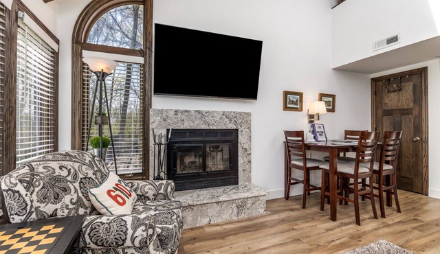 Spring Creek Remodeled Getaway