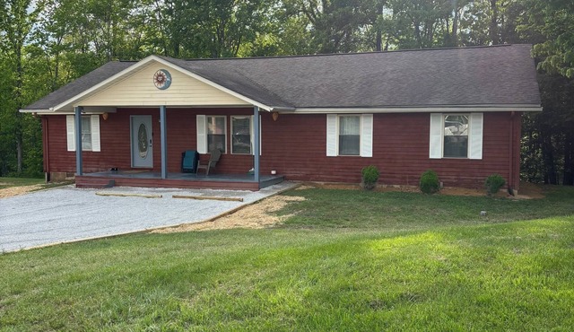 Spring Discounted Rates! nSpacious w/hot tub/grill/firepit 4 BR Red River Gorge