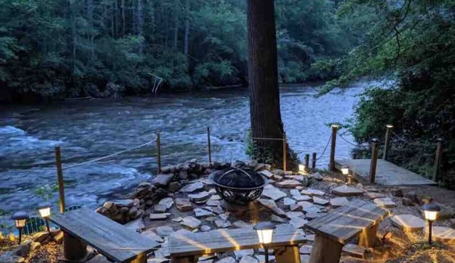Spring Hikes in Aska Adventure Area, Riverfront