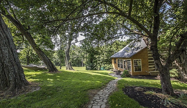 SPRING IS IN THE AIR! BOOK YOUR SPRING GETAWAY NOW!