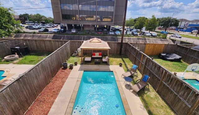 Spring Rodeo Deal | 2 Homes Near Galleria