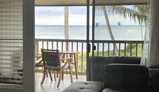Spring Sale - Old Hawaii at its best Molokai Wavecrest Resort with Ocean views
