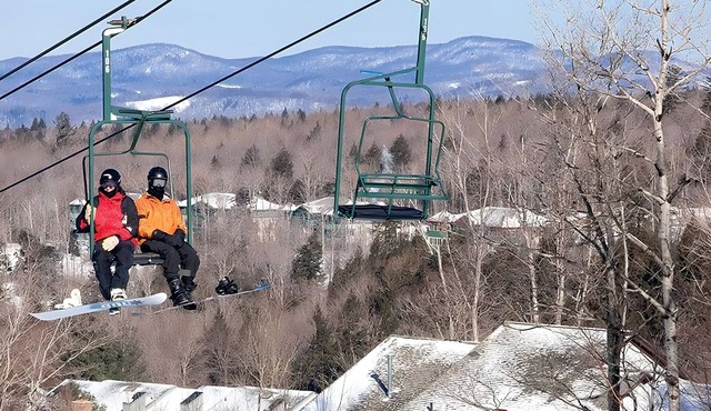Spring skiing & visit Vermont breweries in 3-bedroom condo at Smugglers Notch