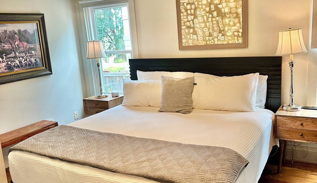 Spring Special 2026! COMFY URBAN RETREAT, PET FRIENDLY! 30+ nt min✨🌙