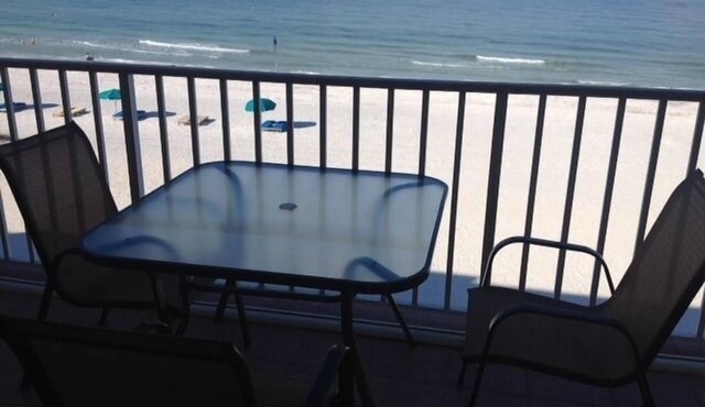 Spring special for newly renovated beachfront 2 bedroom, 2 bath beachfront condo