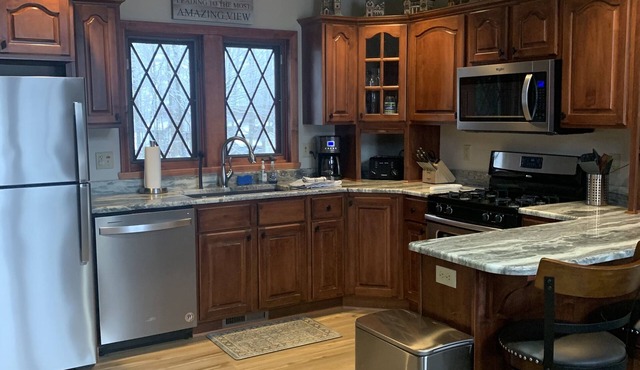 Spring, summer now open! PknPk Canterbury Woods. Golf course views Sleeps 10