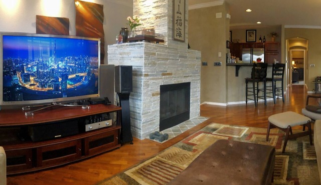 Spring Townhouse in Highlands Ranch Colorado
